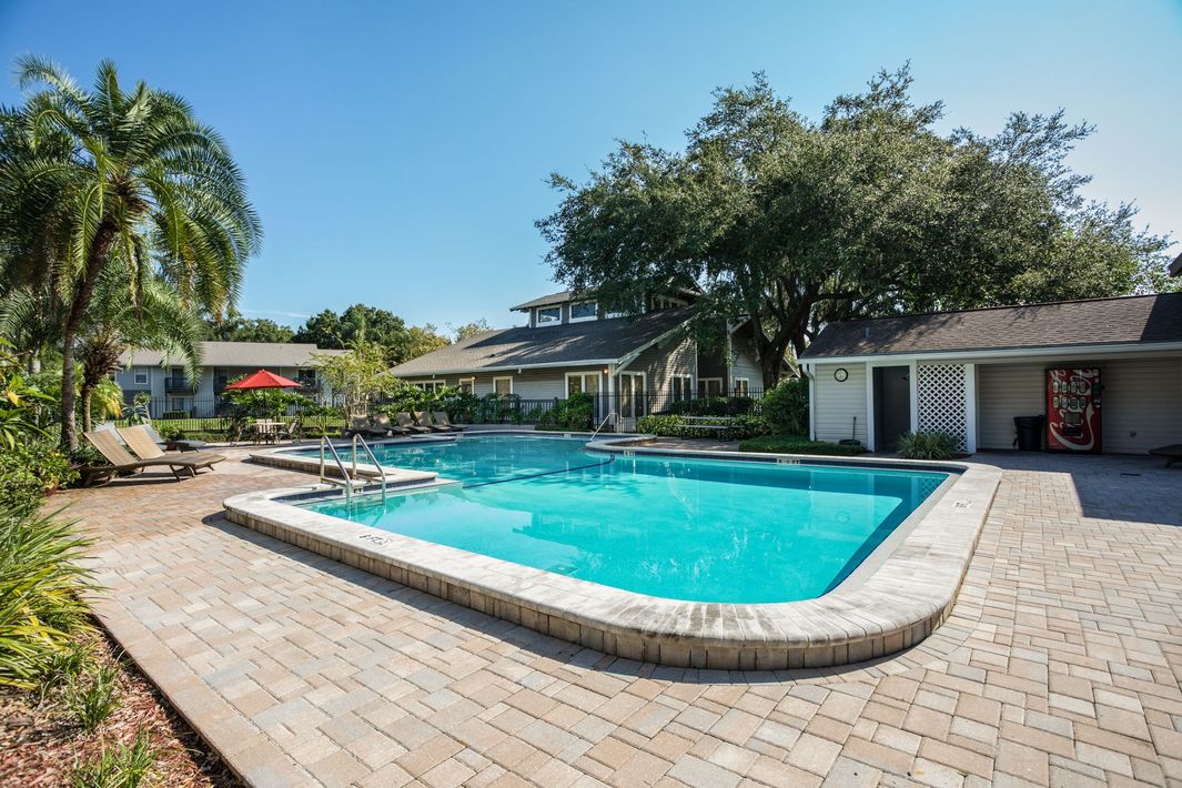 Swan Lake The Multifamily Advisory Group at Cushman & Wakefield